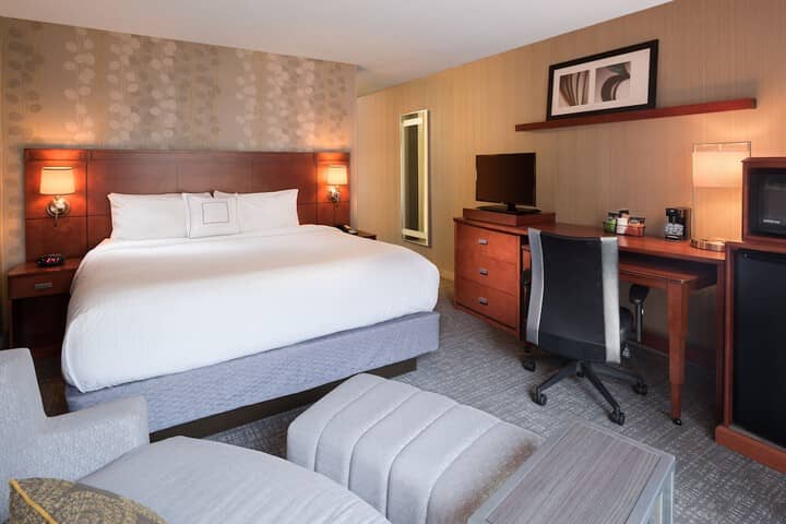 Room 4 of 26